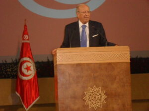Kommission stellt Reformvorschläge zur Liberalisierung Tunesiens vor