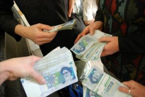 Währungsverfall: Iran verhaftet Geldwechsler