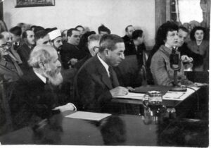 Magnes_and_Buber_testifying_before_the_Anglo-American_Committee_of_Inquiry