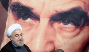 Die „Islamische Republik“ – eine staatlich erzwungene Kulisse