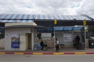 Bustsation mit Bunker in Sderot
