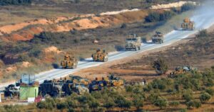 Türkischer Militärkonvoi an der Grenze zu Syrien