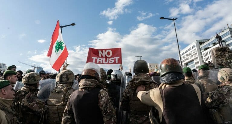 Protetse gegen den Premierminster des Libanon Hassan Diab
