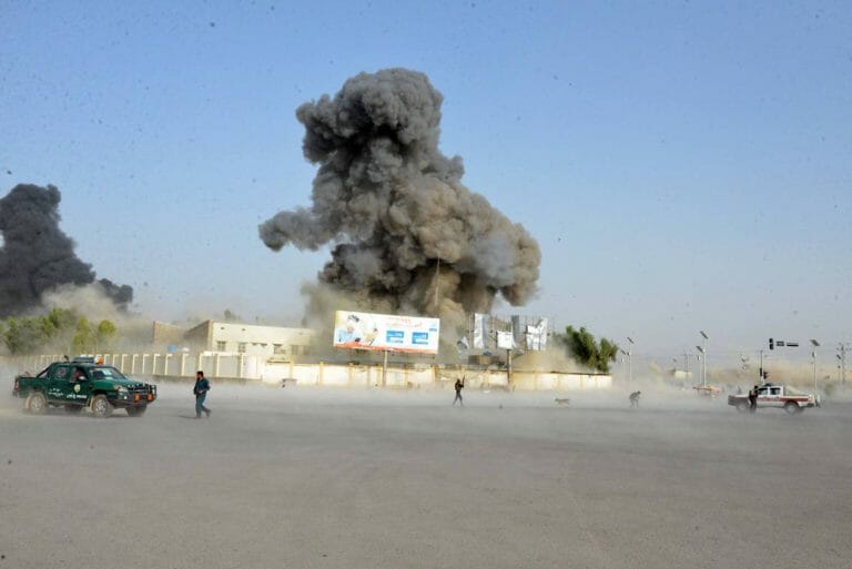 Schauplatz eines Autobombenanschlags der Taliban in Kandahar/Afghanistan im Juli 2019. (imago images/Xinhua)