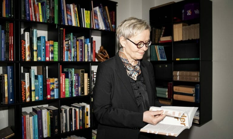 Die Generalsekretärin der Dänischen BibelgesellschaftBirgitte Stokkelund Larsen