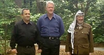 Barak, Clinton und Arafat in Camp David im Juli 2000