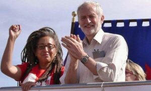 Jackie Walker mit dem ehemaligen Labour-Chef Jeremy Corbyn