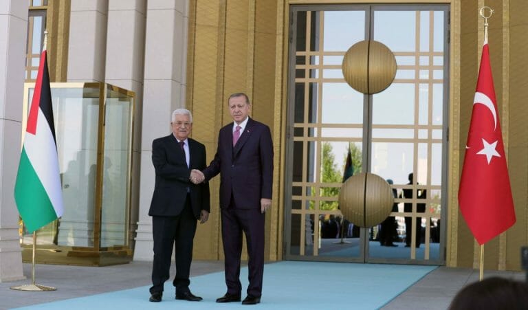 Abbas gratulierte Erdogan zur Umwandlung der Hagia Sophia in eine Moschee