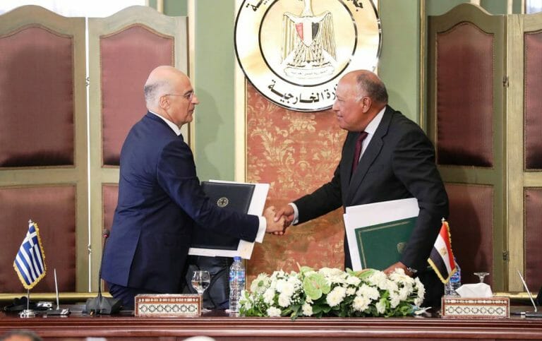 In Kairo vereinbarten die Außenminister von Griechenland und Ägypten die Schaffung einer ausschließlichen Wirtschaftszone im Mittelmeer. (imago images/Xinhua)