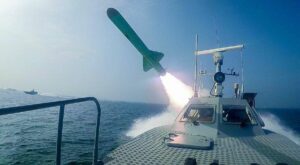 Der Iran präsentierte am Wochenende eine neue Marine-Mittelstreckenrakete