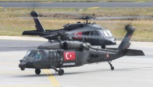 Türkische Soldaten sollen kurdische Bauern aus einem fliegenden Helikopter geworfen haben