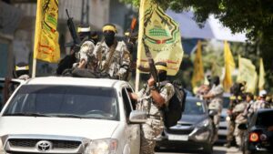 Kämpfer dKämpfer der Al-Aqsa-Märtyrer-Brigaden, des bewaffneten Flügels von Abbas' regierender Fatah-Fraktion er Al-Aqsa-Märtyrer-Brigaden, des bewaffneten Flügels der regierenden Fatah-Fraktion