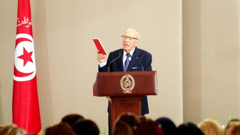 Tunesiens Ex-Präsident Essebsi betonte die Notwendigkeit dieser Trennung zwischen Zivilrecht und Religion