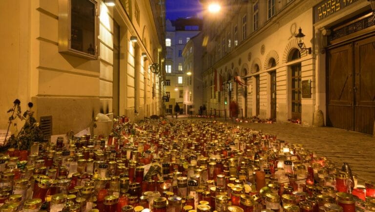 Gedenken an die Terroropfer von Wien