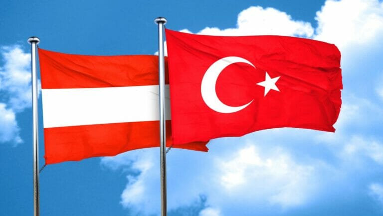 Wieso wurde ein geständiger türkischer Spion während der Ermittlungen aus Österreich abgeschoben