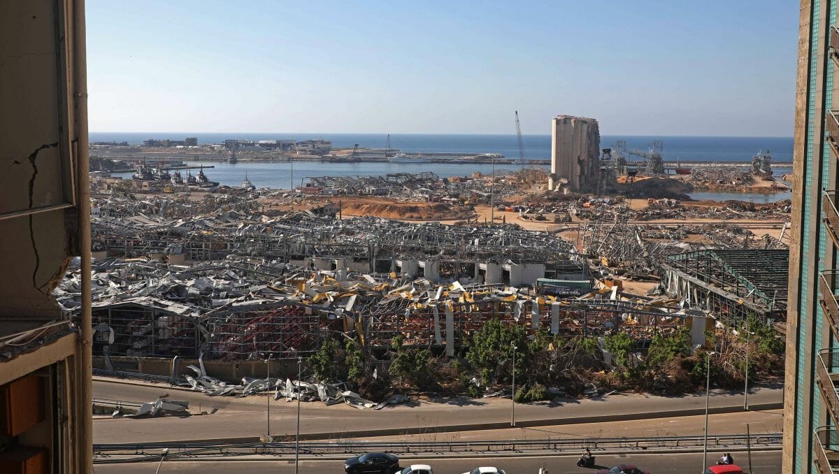 Der durch die Explosion im August zerstörte Hafen von Beirut