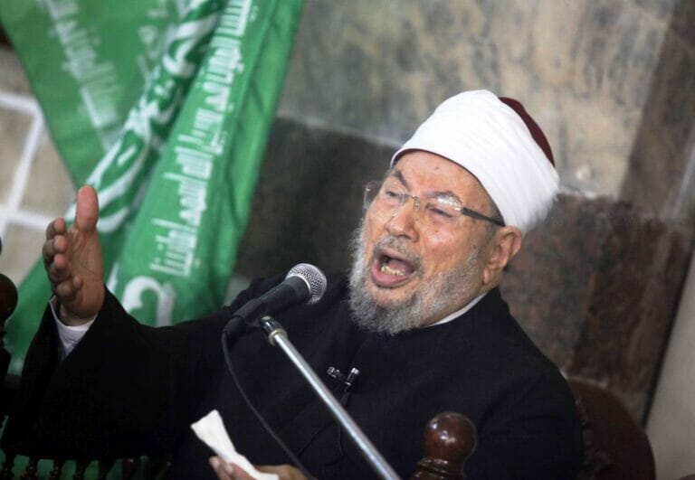 Der krönende Abschluss von Farid Hafez' politisch-islamischer Ideengeschichte: Der Chefideologe der Muslimbruderschaft, Yusuf al-Qaradawi. (© imago images/ZUMA Wire)
