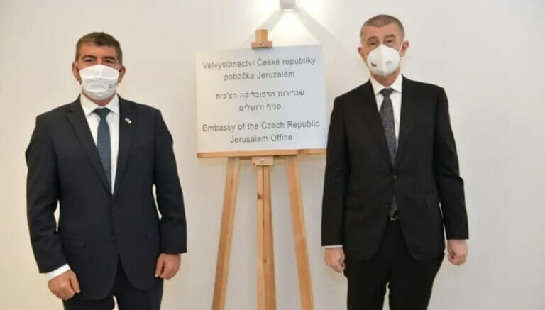 Israels Außenminister und der tschechische Premier Babiš bei der Eröffnung der diplomatischen Vertretung in Jerusalem