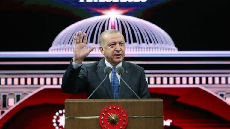 Erdogans Schulbücher propagieren Antisemitismus und die Weltherrschaft der Türkei