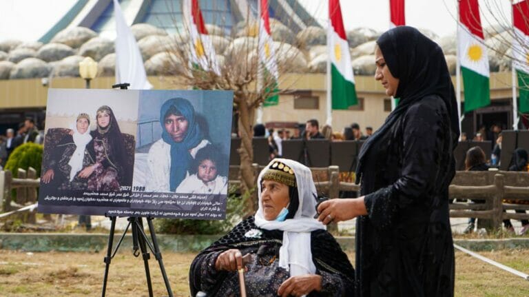 Gedenkfeier am Jahrestag des Giftgasangriffs auf Halabja