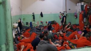 Ehemalige IS-Kämpfer im Hasakah-Gefängnis in Syrien