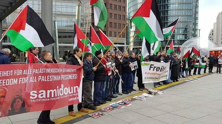 Demontsration der BDS-Organisation "Samidoun" in Berlin