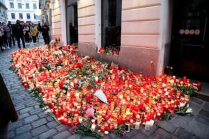 Einer der Schauplätze des Anschlags in Wien am 2. November 2020. Bei den Nachforschungen danach erweckten Datingseiten für Islamisten das Interesse der Ermittler. (© imago images/Viennareport)
