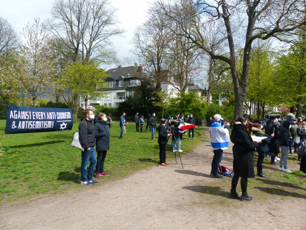 Hamburg: Protest gegen die Drahtzieher des Al-Quds-Marsches