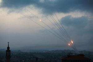 Hamas feuert im Gazastreifen Raketen auf Israel ab