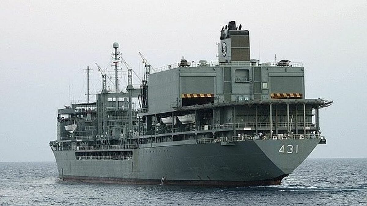 Das iranische Kriegsschiff IRIS Kharg sank am 2. Juni während einer Übung im Gulf von Oman