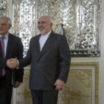 EU-außenpolitikchef Borrell mit seinem iranischen Amtskollegen Zarif