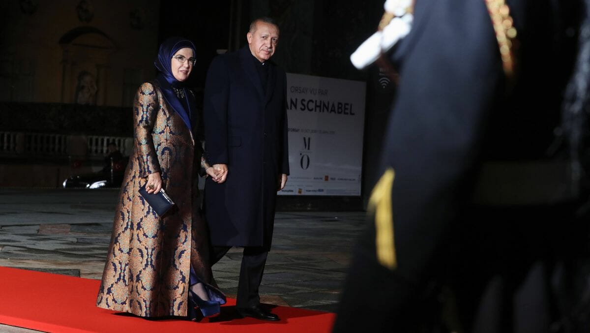 Stehen wegen Hang zu Luxus in der Kritik: Emine und Recep Tayyip Erdogan