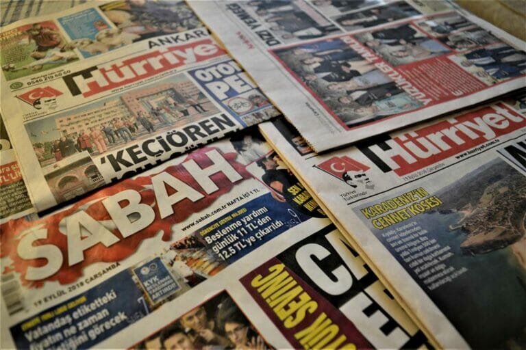 Das deutsche Außenministerium sieht die türkische Medienlandschaft als „nahezu vollständig gleichgeschaltet“. (© imago images/Altan Gocher)