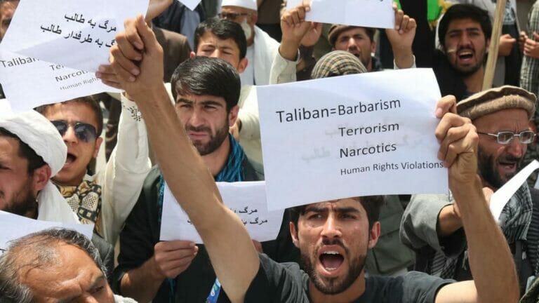Demonstration gegen die Taliban