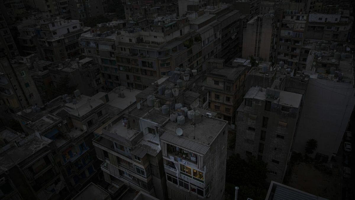 Aufgrund von Treibstoffmangel kommt es in Beirut immer wieder zu Stromausfällen
