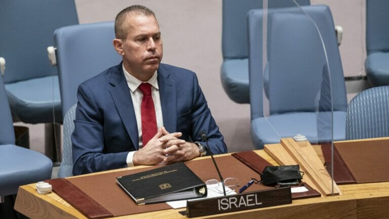 Der israelische UNO-Botschafter Gilad Erdan bei der Sicherheitsratssitzung