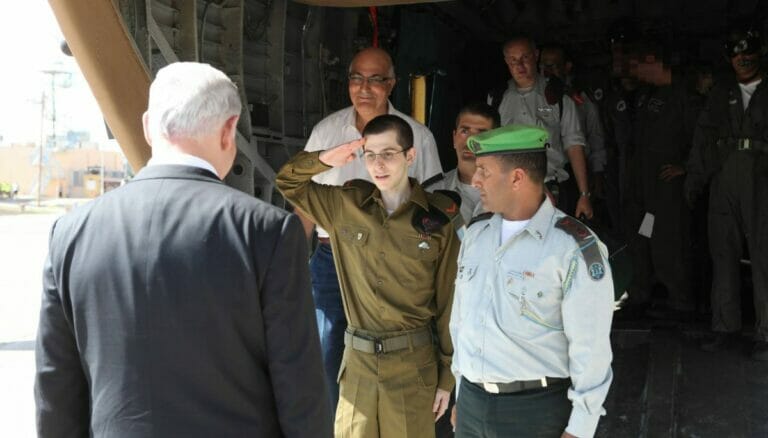 Vor zehn Jahren wurde Gilad Shalit aus der Geiselhaft der Hamas freigelassen