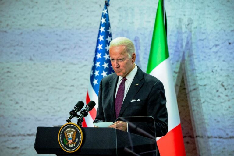 US-Präsident Joe Biden auf einer Pressekonferenz beim G20-Gipfel in Rom. (© imago images/NurPhoto)