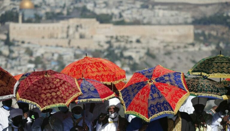 Sigd-Zeremonie äthiopischer Juden auf der Promenade von Armon Hanatziv in Jerusalem
