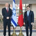 Israels Außenminister Benny Gantz und sein marokkanischer Amtskollege Abdellatif Loudiyi