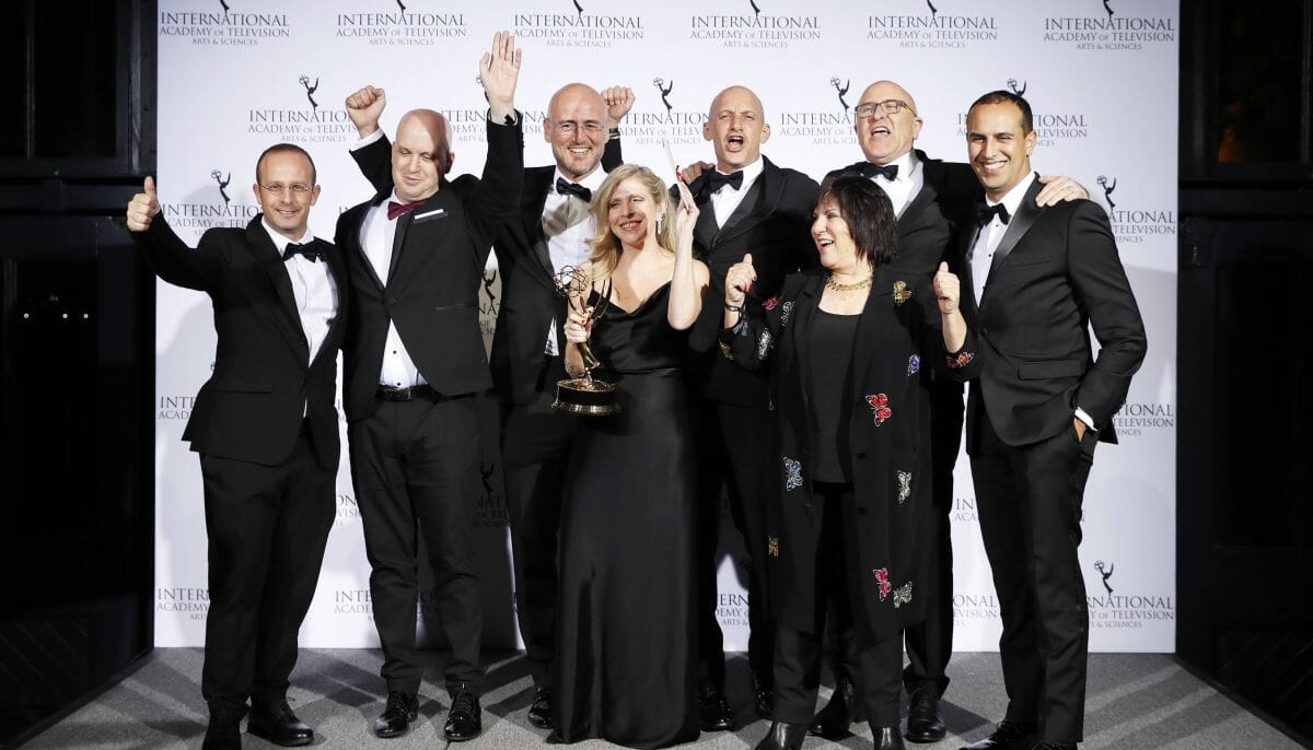 Die Crew von "Tehran" bei der Emmy-Verleihung in New York
