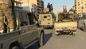 Nach der Verschiebung der Wahlen in Libyen machten verschiedene bewaffnete Verbände mobil