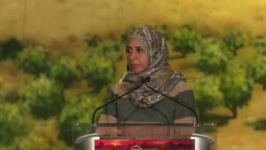Zahra Billoo während ihrer antisemitischen Rede auf "Convention for Palestine"