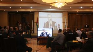 Übertragung der Pressekonferenz 2017, auf der Khaled Mashaal das Hamas-Grundsatzpapier präsentiert