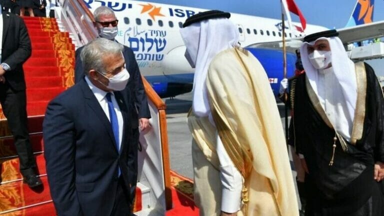 Israels Außenminister Yair Lapid bei seinem Besuch in Bahrain Ende September