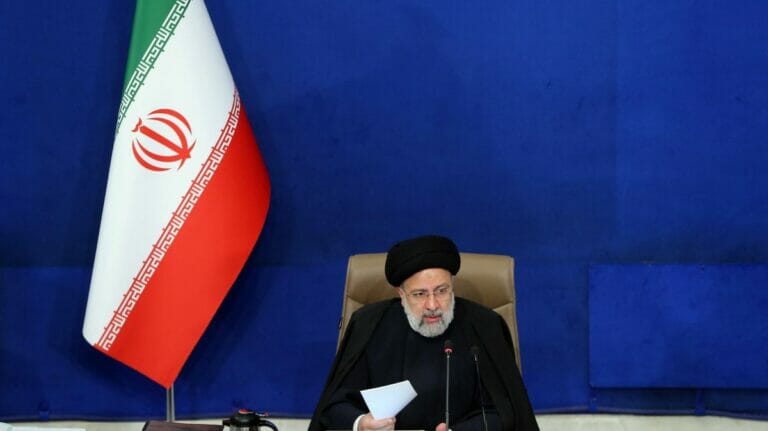 Irans Präsident nennt Homosxuelle "unzvilisierte Wide"
