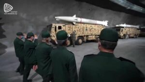 Iranische Revolutionsgarden-Generäle in unterirdischer Raketen- und Drohnenbasis