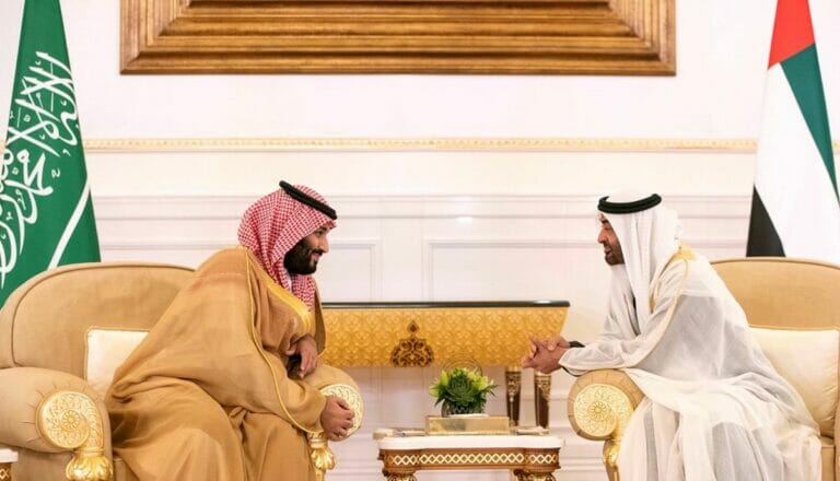 Der saudische Kronprinz Mohammed bin Salman und der emiratische Kronprinz Mohammed bin Zayed
