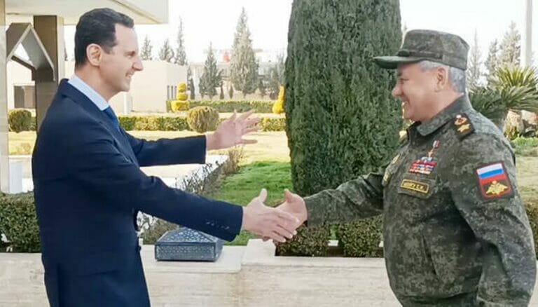 Assad begrüßt den russischen Verteidigungsminister Sergei Shoigu