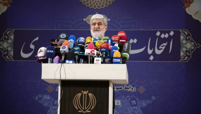 Im Mai 2021 gab Ali Motahari seine – letztlich erfolglose – Kandidatur als iranischer Präsident bekannt